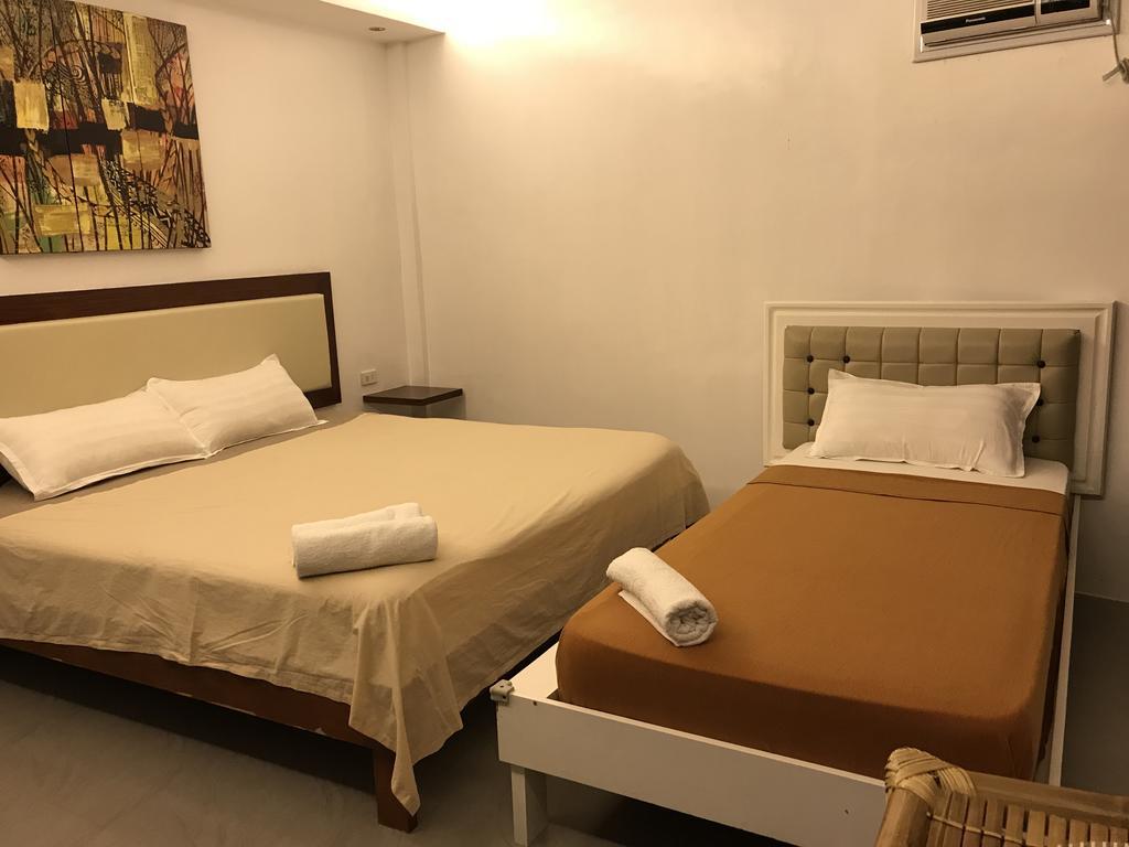 Koko'S Place Diniwid Balabag  外观 照片