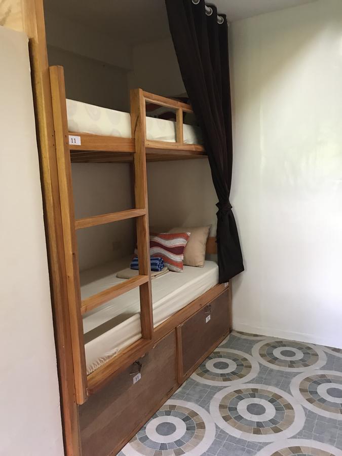 Koko'S Place Diniwid Balabag  外观 照片